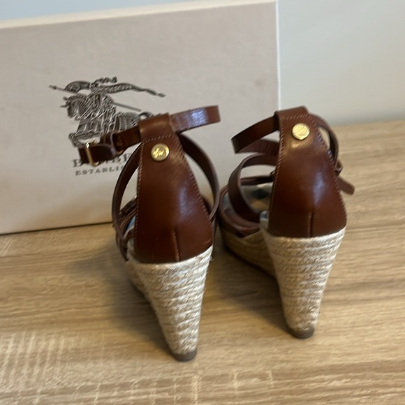 Burberry wedges - Picture 4 of 7